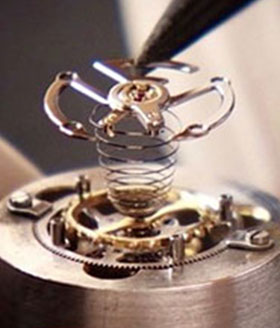 泰格豪雅表带打孔服务(免费) 泰格豪雅表带打孔服务(免费)